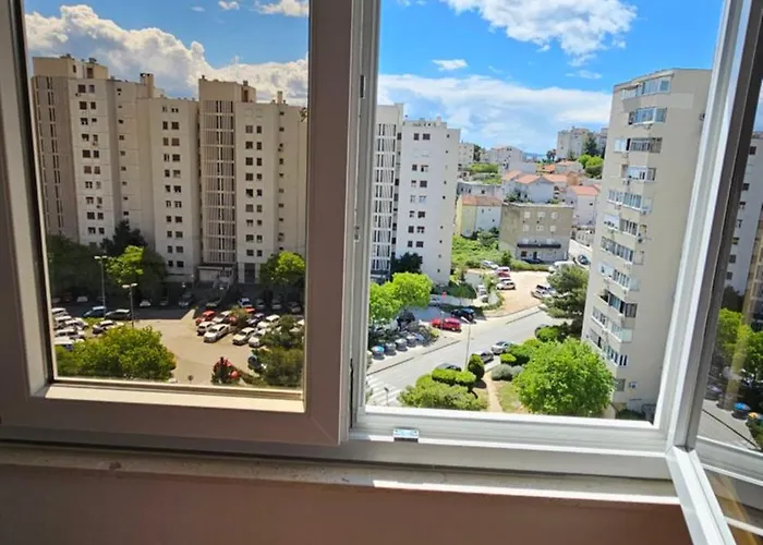 Marin\'S Apartment